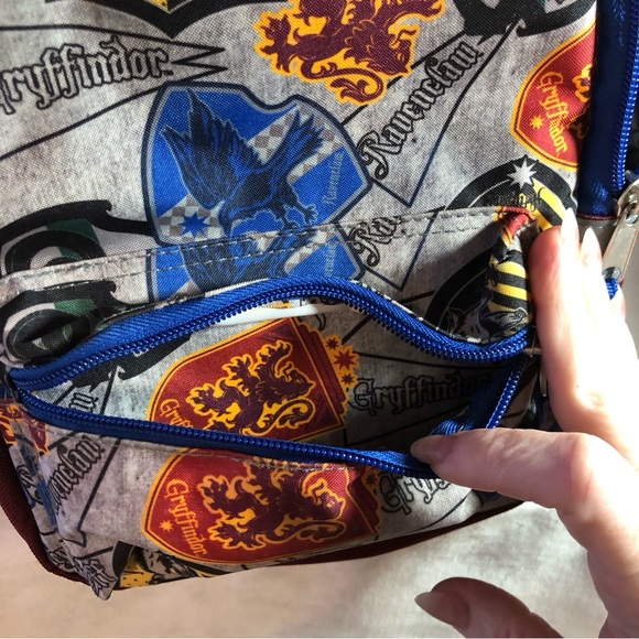 FINAL SALE- LEAVING CLOSET-NO FURTHER DISCOUNTS - Picture 2 of 10